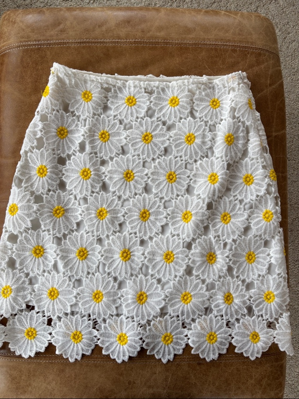 miami White Crochet Daisy Mini Skirt with Yellow Centers